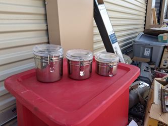 KITCHEN CANISTERS