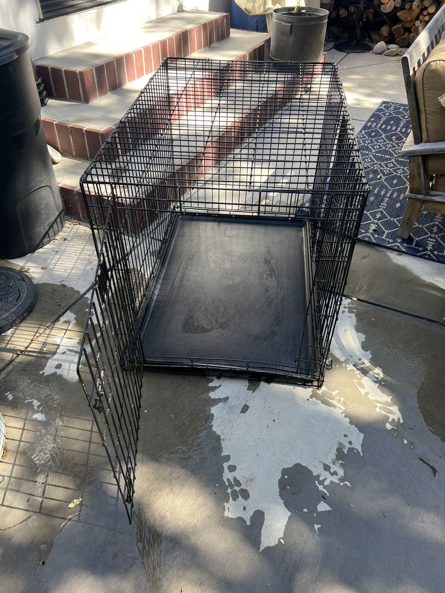Double Door Folding Wire Dog Crate
