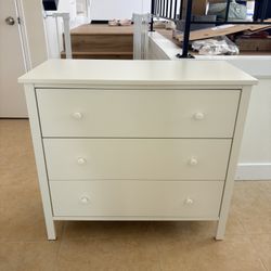 IKEA 3-Drawer Dresser (LIKE NEW)