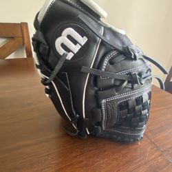 A1000 Softball Glove (infield)