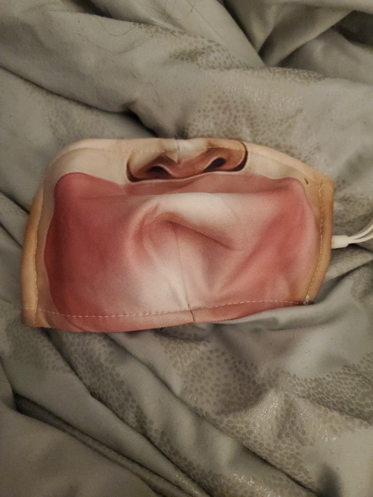 Bubble Gum Face Mask