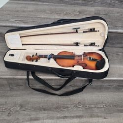 Cecilio 20 inch violin or 1/2 violin