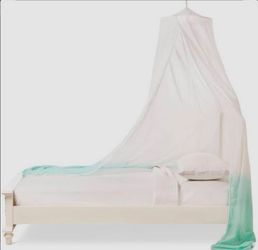 Pillowfort Kids Bed Canopy