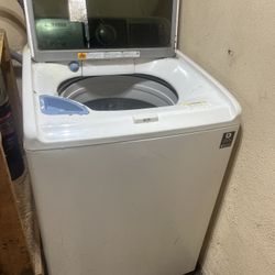 Washer For Sale In Good Condition 