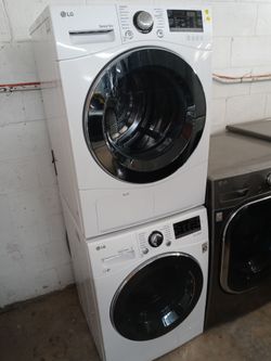 LG 24" stackable front load washer and condenser dryer set - Free delivery