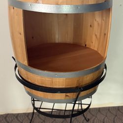 New Woodbridge Robert Mondavi Wine Barrel Decorative Display Or Table