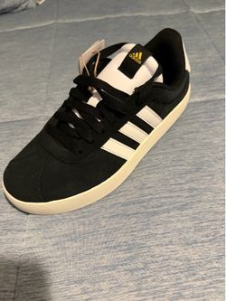 Adidas VL court 3.0 size 6