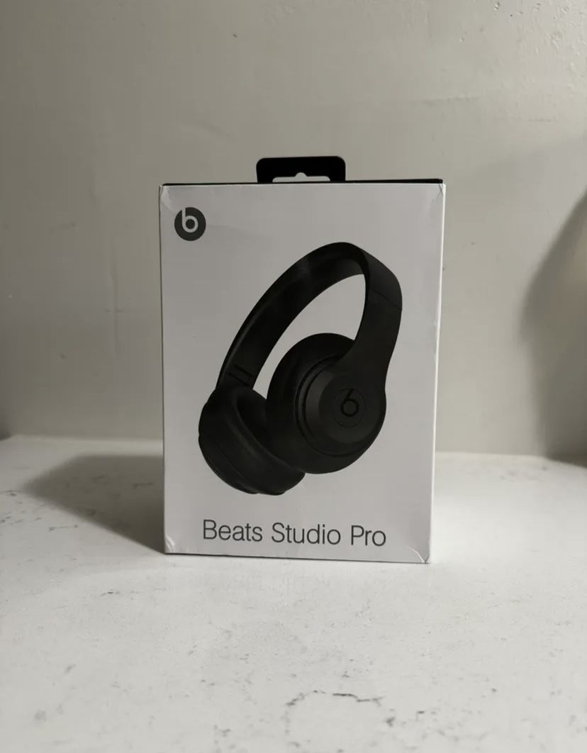 Beats Studio Pro