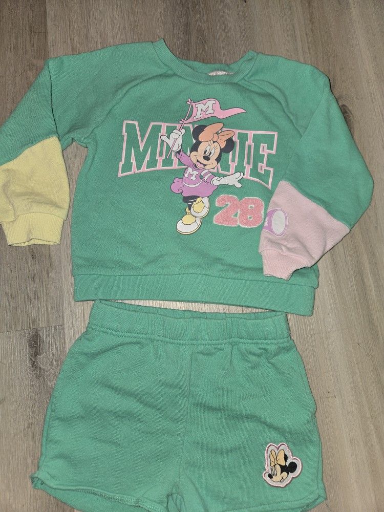 Girls Disney Clothes And Uggs Boots All Or Seperate