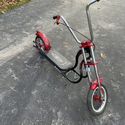 VINTAGE SCHWINN STINGRAY PUSH SCOOTER 