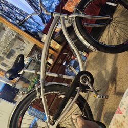 LARGE BIKE GENESIS 29X5,125  7SPEED  FRAM SALVER CROME NEW TIRES AND TUBES EVERYTHING IS GOOD CONDITION 