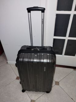 Samsonite carry on luggage model 1104296