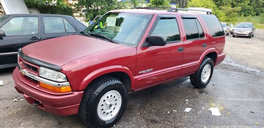 2002 Chevrolet Blazer 4x4 150k Miles Ac COLD