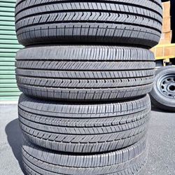 265/60r20 Yokohama Tires Cón 80% De Vida Las 4 