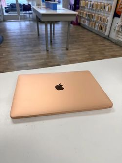 MacBook Air 13' 2020 (Pre-Owned) | $5 Down | Payment plan available