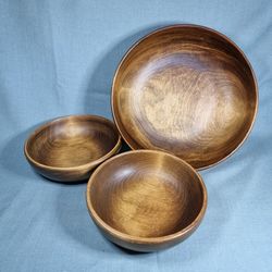 Set of 3 Vintage Kennedy Bros Wooden Wood Salad Bowls
