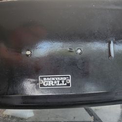 Backyard Grill - Portable propane outdoor bbq