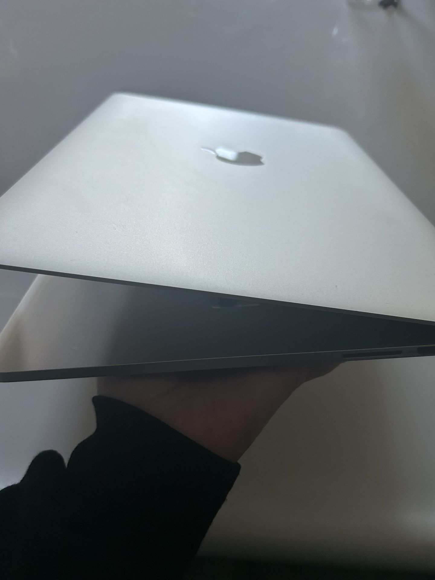 MacBook Pro 15.6” 2017