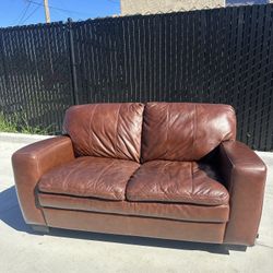 Leather Couch Free Delivery