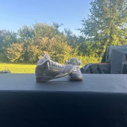 Jordan 5 Retro Wolf Gray Shipping From Fort Wayne Size 5.5 Mostly Gray With A Lil White Text Me If You Want More Photos