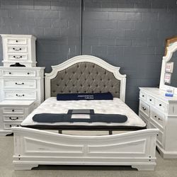 ‼️SOLID WOOD‼️ King Bedroom Set Now Only $2599.00!!