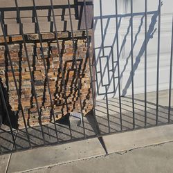 IRON 2 GATES LENGTH 90 HIGHT 56 SOECIAL MADE