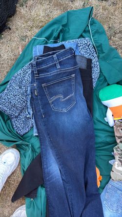 Silver Jeans Dark Blue Great Condition 34 x 30