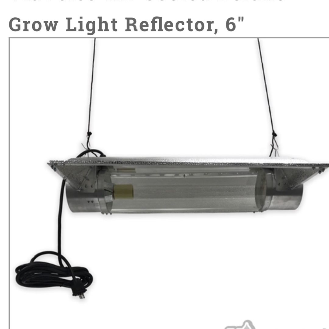 Via Volt Air Cool Deluxe Grow Light With 400 Watt Bulb Included .