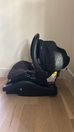 even Flo infant car seat with base