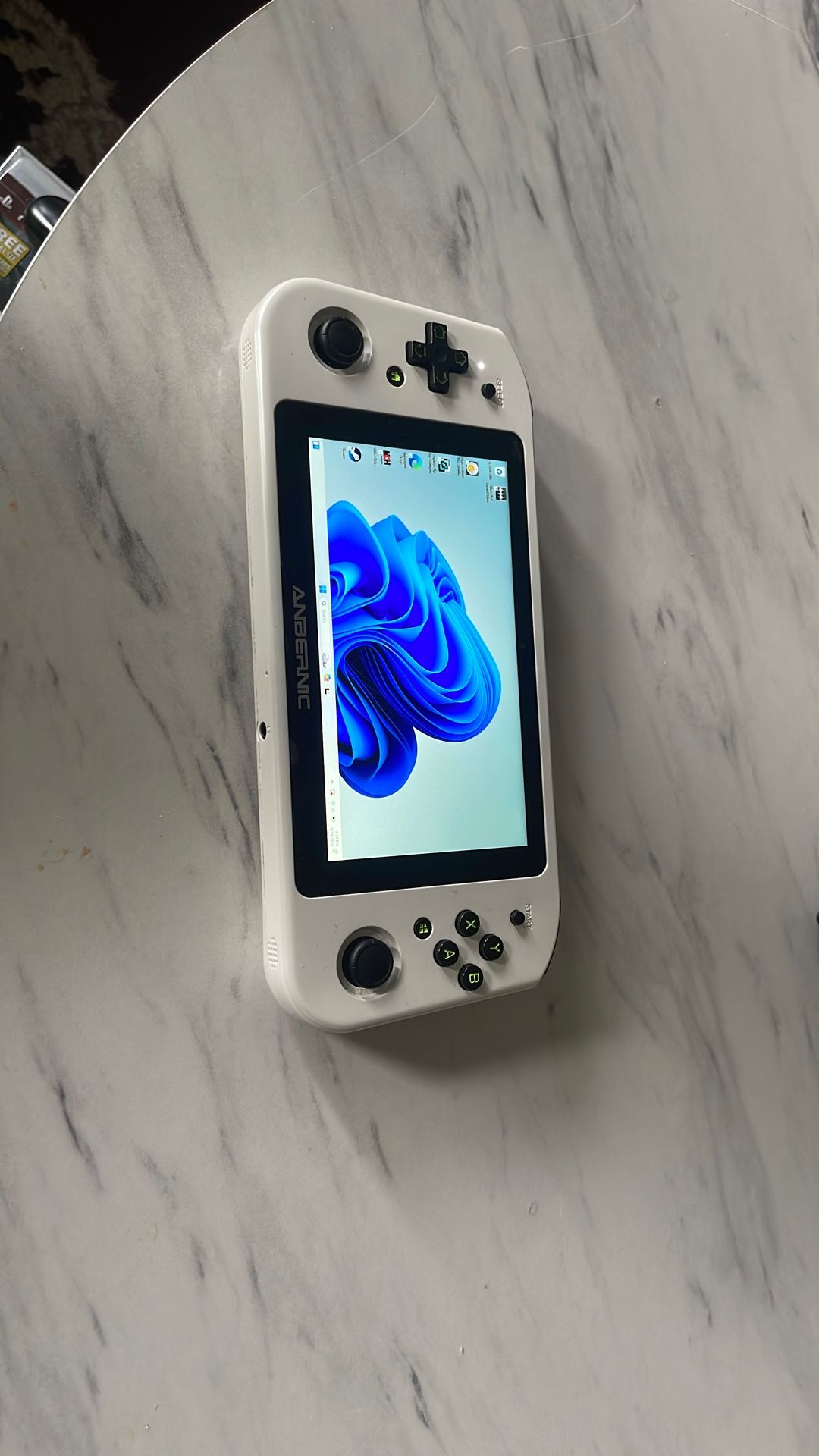 Portable Computer Anbernic Win600