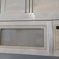 Microwave Whirlpool 