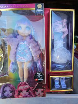 Rainbow High  Violet Willow girls  dolls