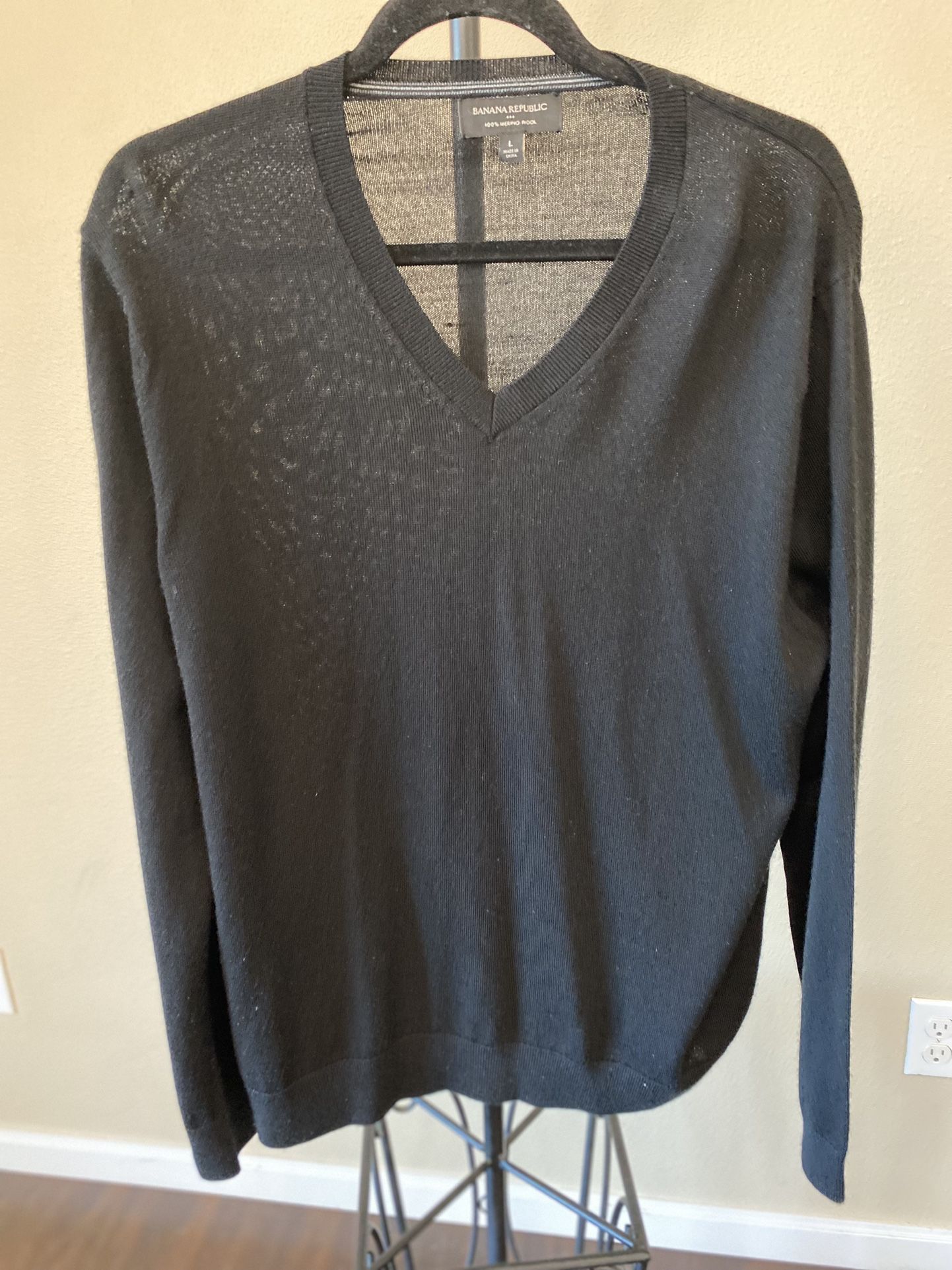 Banana Republic Vneck Sweater