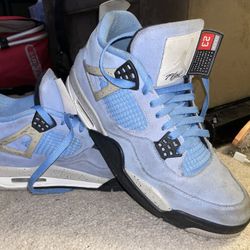 Nike Air Jordan 4 University Blue