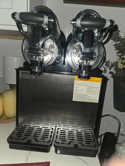 Vevor Commercial Slush Machine  $200