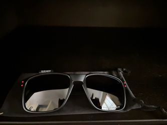 Oakley Holbrook