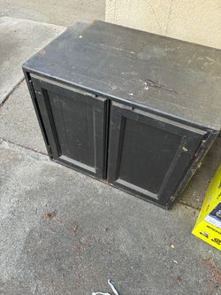 Free cabinet
