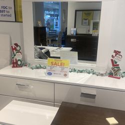 GORGEOUS DRESSER MIRROR CONBOS STARTING AT $399! DELIVERY TODAY! ALL CREDITS WELCOME!  