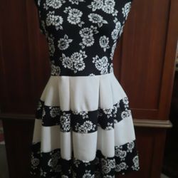Black And White Floral Dress