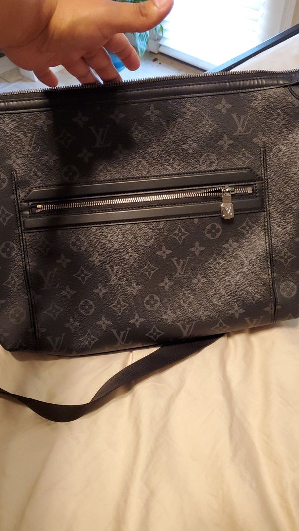 Louis Vuitton Messenger Bag Price Philippines Map