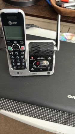 AT&T phone with answering machine