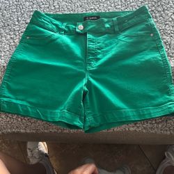 Short D.Jeans (green) Size 10 Women’s 