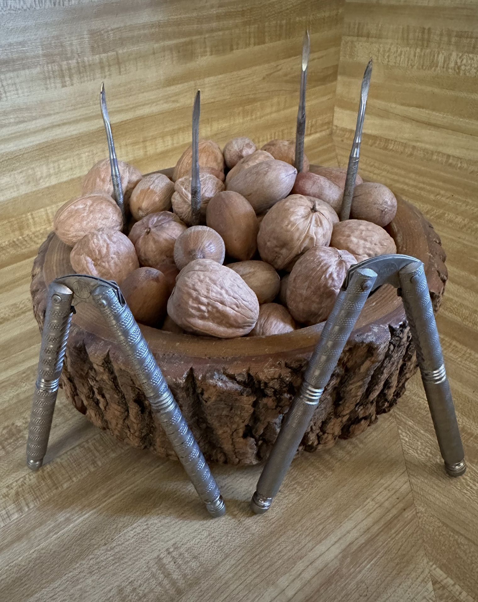 Vintage Mid-Century Wood Tree Bark Nut Bowl / 2 Nut Crackers & 4 Picks / Display Nuts