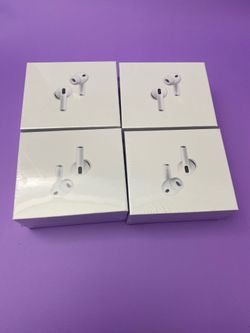 AirPods 2nd Generation with MagSafe Charging Case