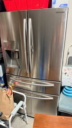 Samsung refrigerator FREE