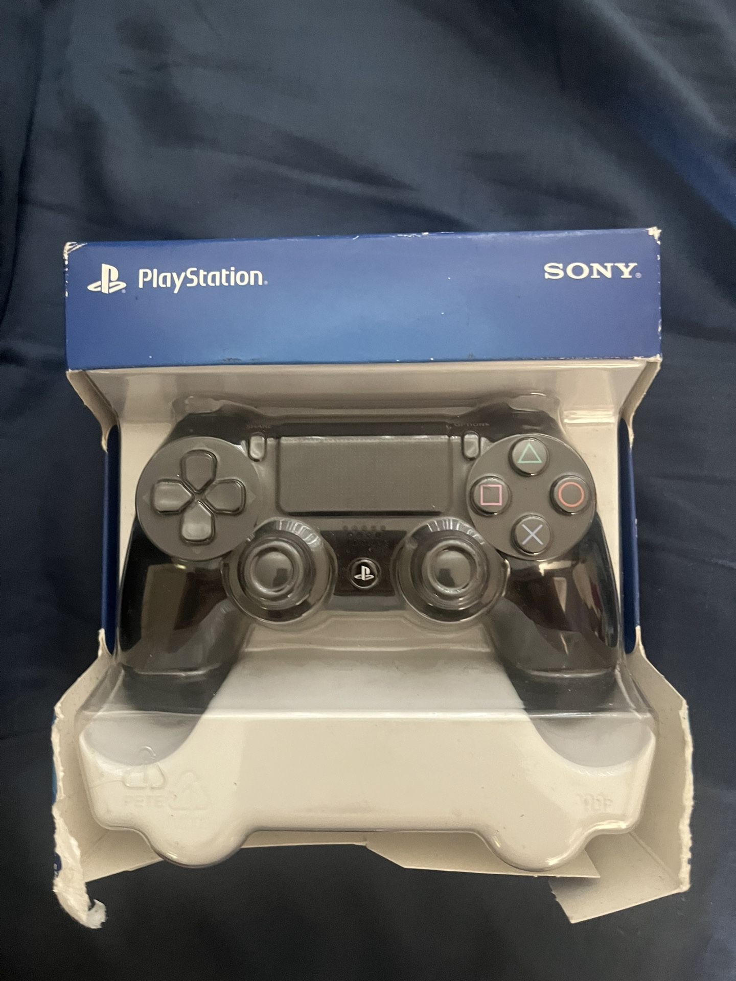PS4 Controller