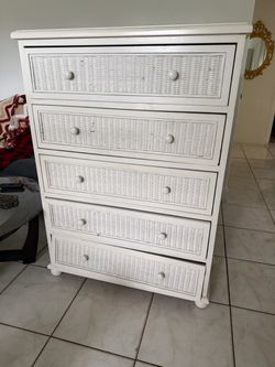 FREE. two bottom drawers broken