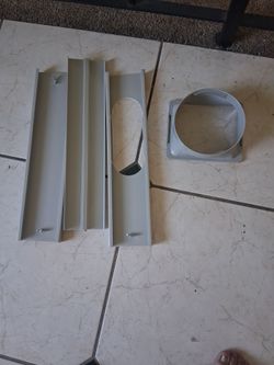 Portable  ac adapter