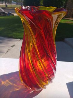 Vintage Vase* Beautiful!!! 