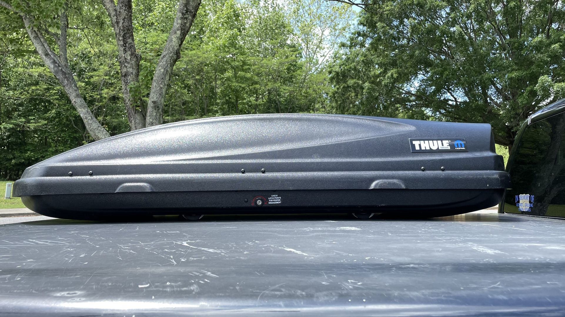 Thule Rooftop Cargo Carrier For Roof Racks Yakima Skybox Locking Travel Roof Box With Original Key